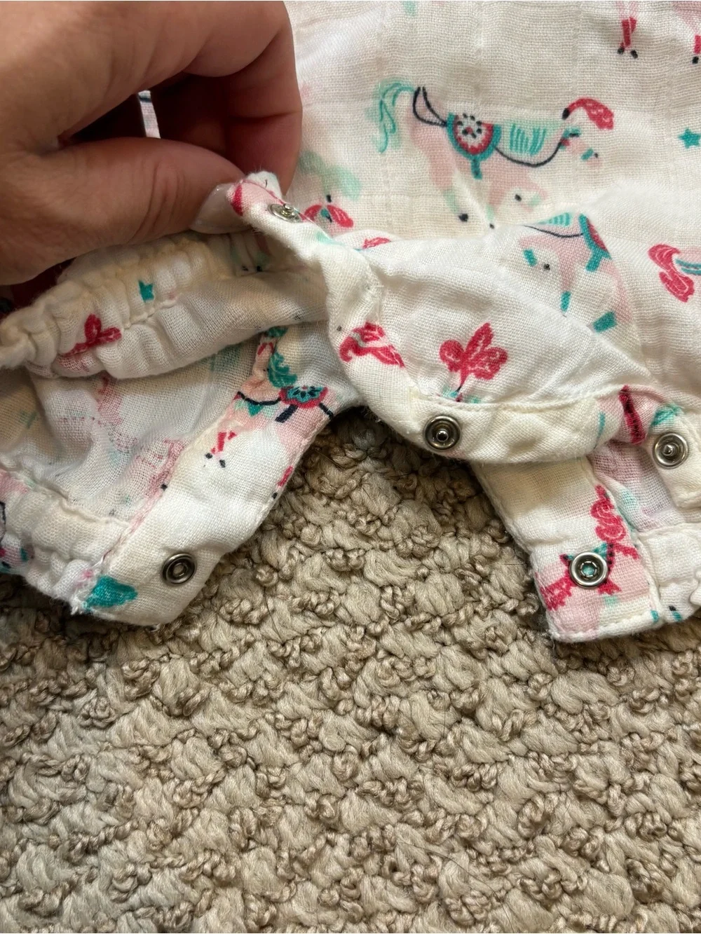 Hayley‎ Baby Girl Carousel Horse Romper 100% Cotton, Size 6-9 Months